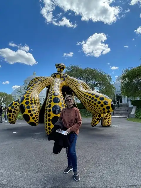 An image of Cosmic Nature by Yayoi Kusama at New York Botanicals Garden