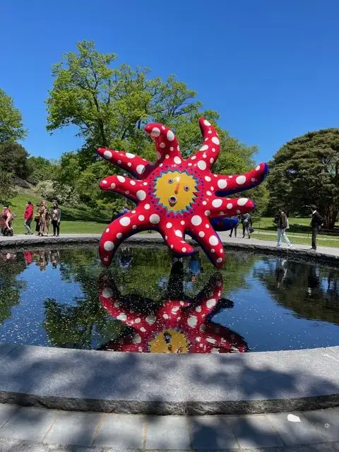 An image of Cosmic Nature by Yayoi Kusama at New York Botanicals Garden