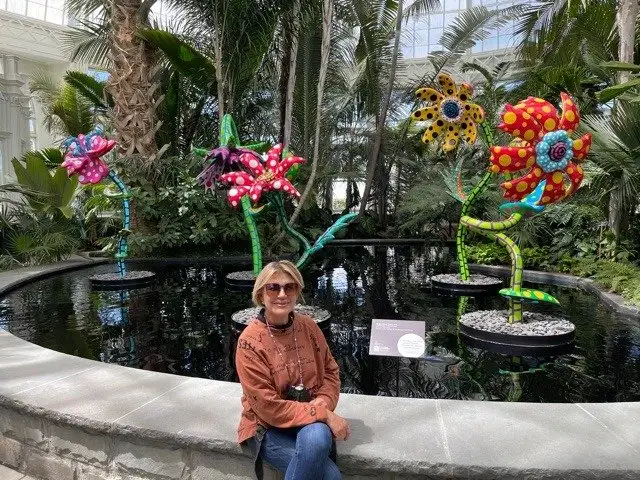 An image of Cosmic Nature by Yayoi Kusama at New York Botanicals Garden
