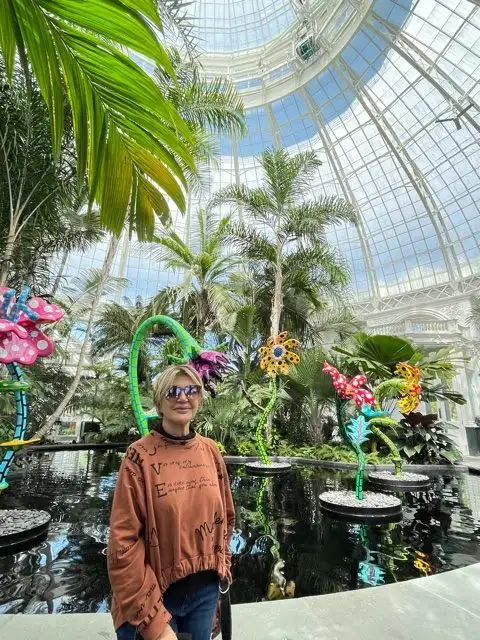 An image of Cosmic Nature by Yayoi Kusama at New York Botanicals Garden